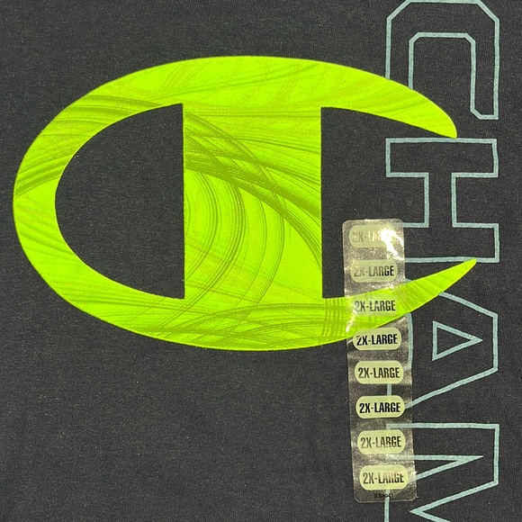 NWOT Champion Graphic Logo Crew Neck T-Shirt - Picture 3 of 7